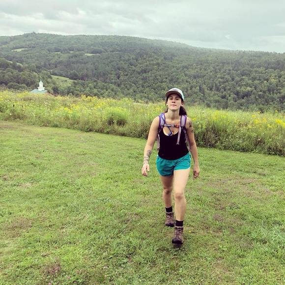 Meet your Posher, Danielle - Picture 1 of 1